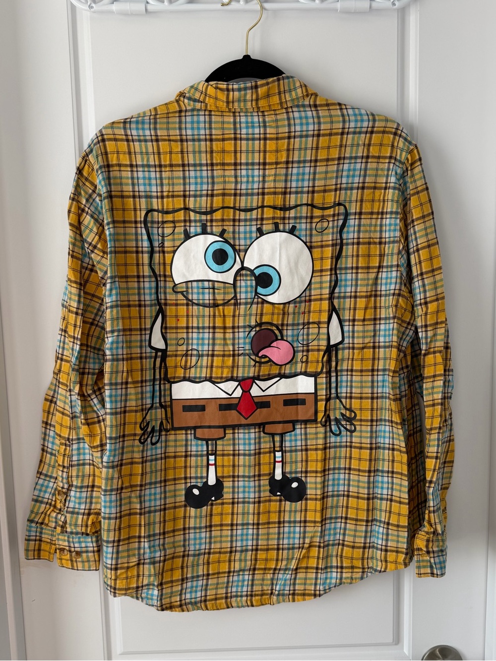 Cakeworthy Spongebob Flannel - size medium
